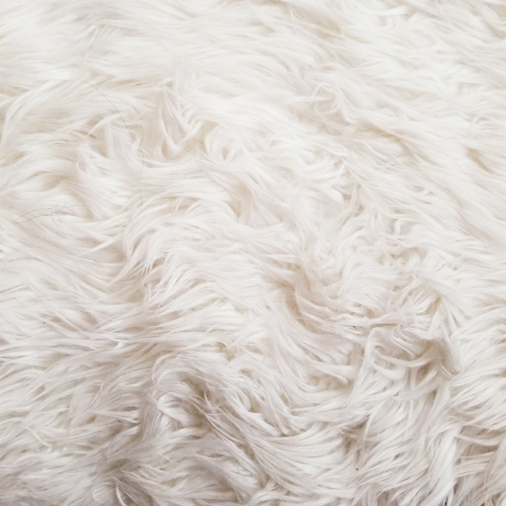 Meet your Posher, Sinem